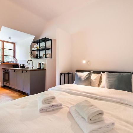 Comfortable Old Town Apartment Varşovia Exterior foto