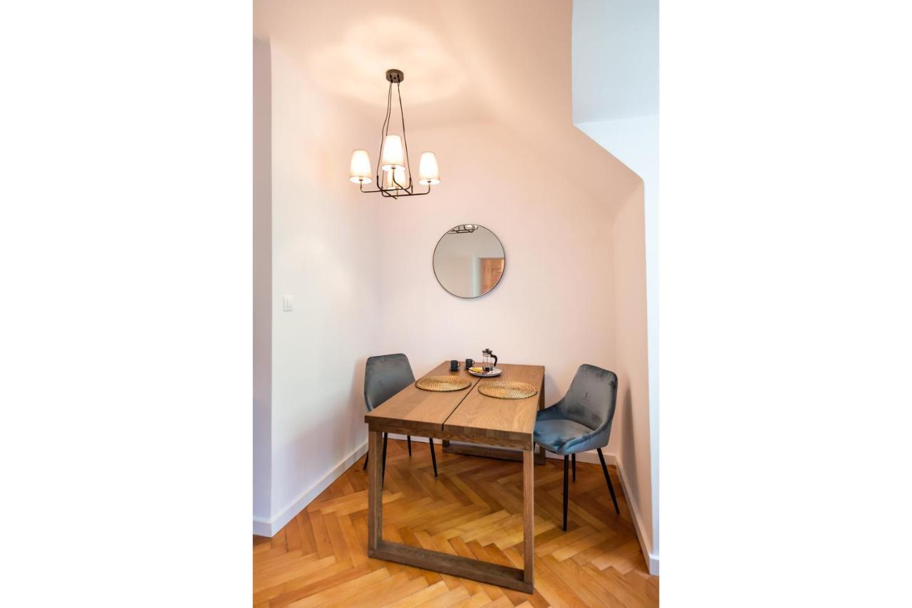 Comfortable Old Town Apartment Varşovia Exterior foto