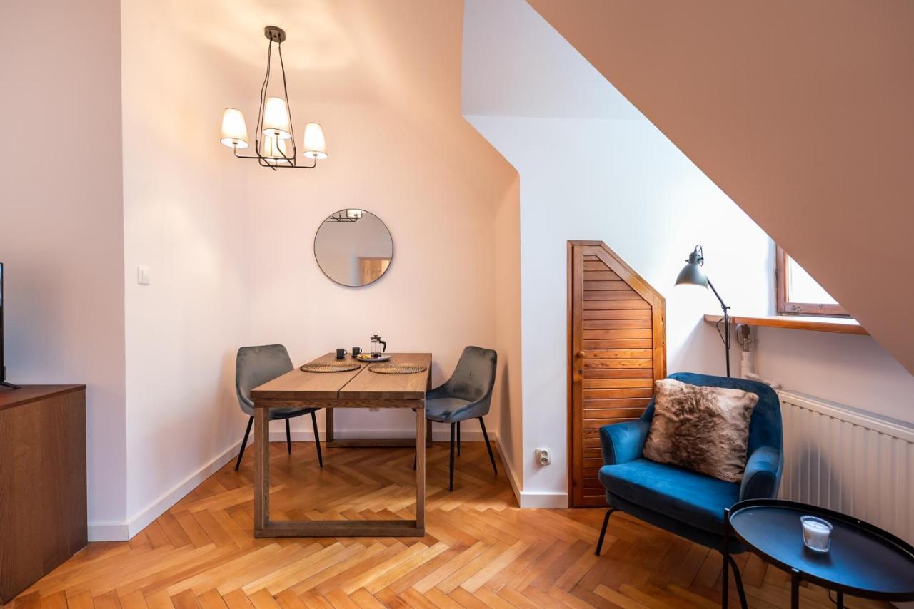 Comfortable Old Town Apartment Varşovia Exterior foto