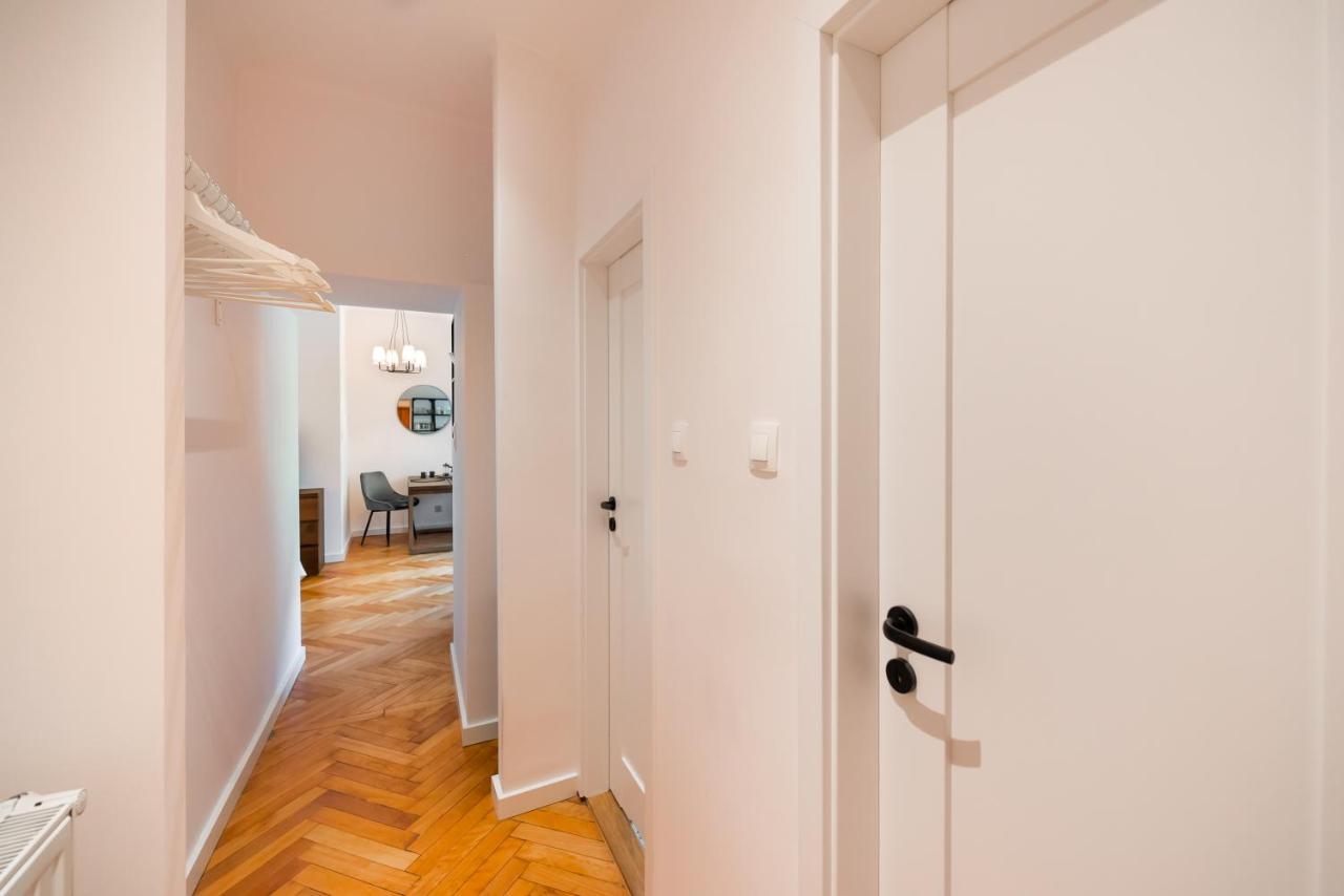 Comfortable Old Town Apartment Varşovia Exterior foto