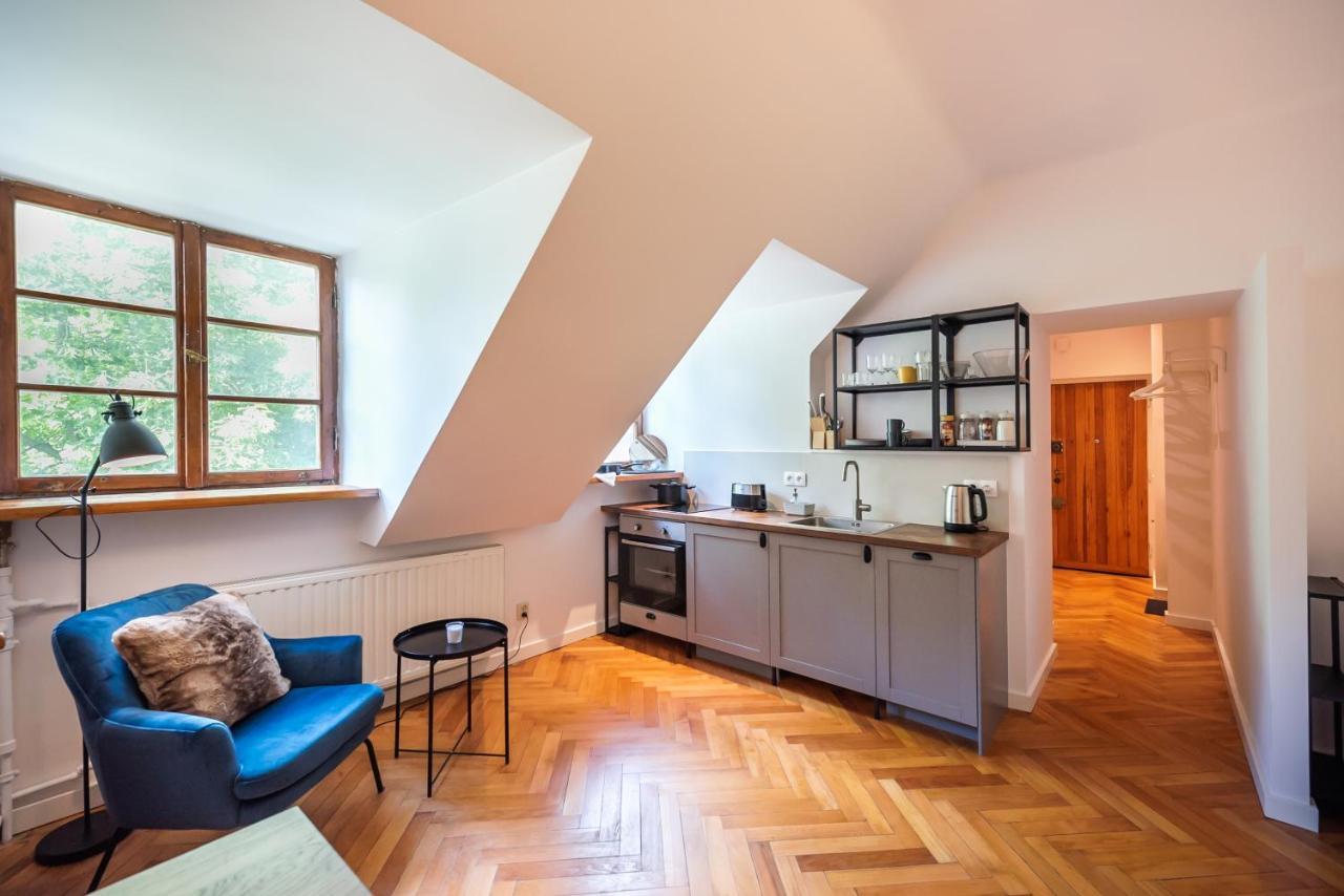 Comfortable Old Town Apartment Varşovia Exterior foto